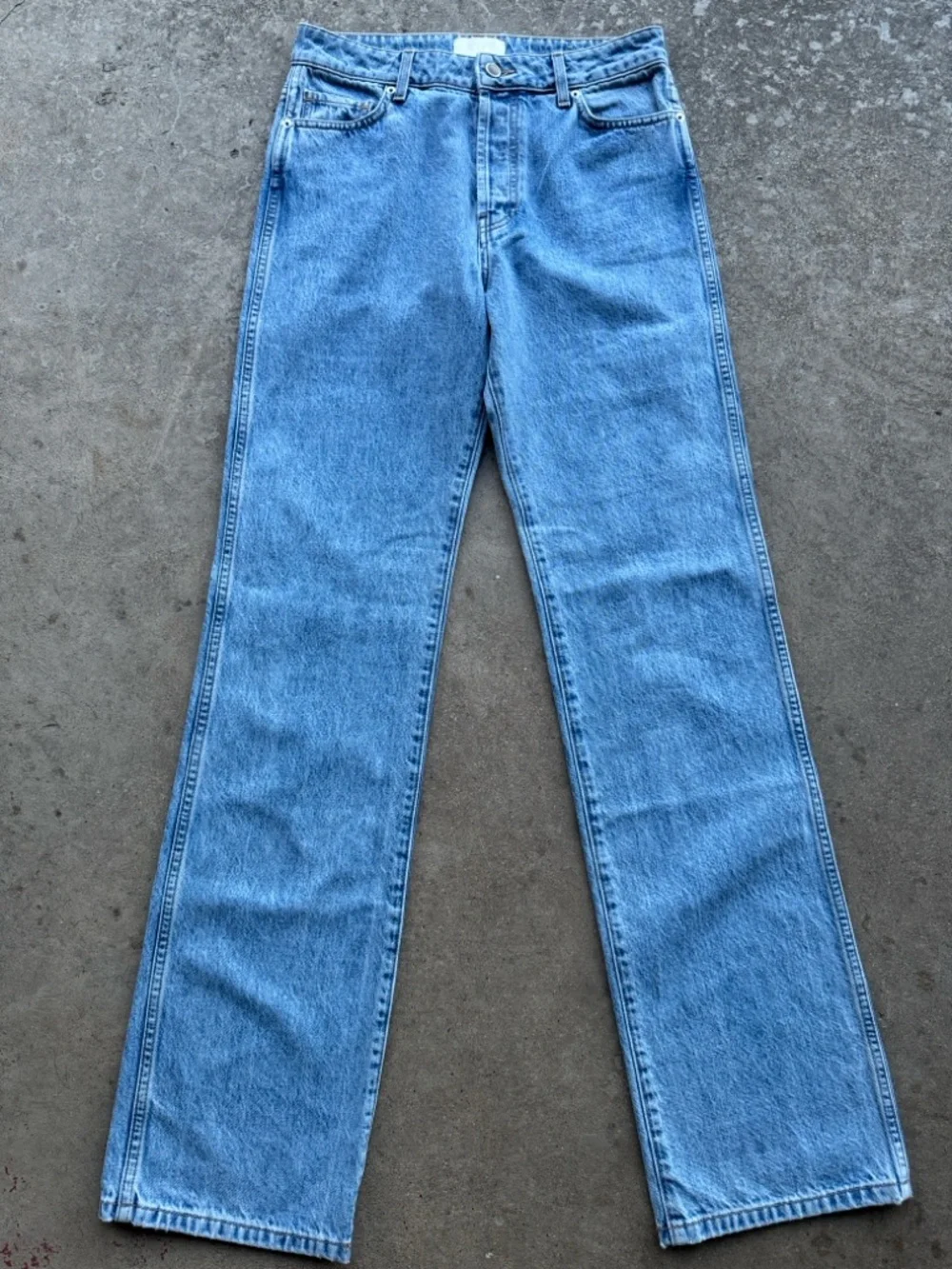 Same THE PERFECT JEAN Button Fly Size 28 x 35 Long Retail 428.00 - Picture 8 of 16